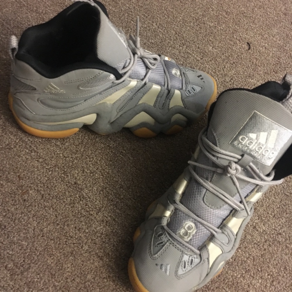 Adidas - Picture 2 of 4